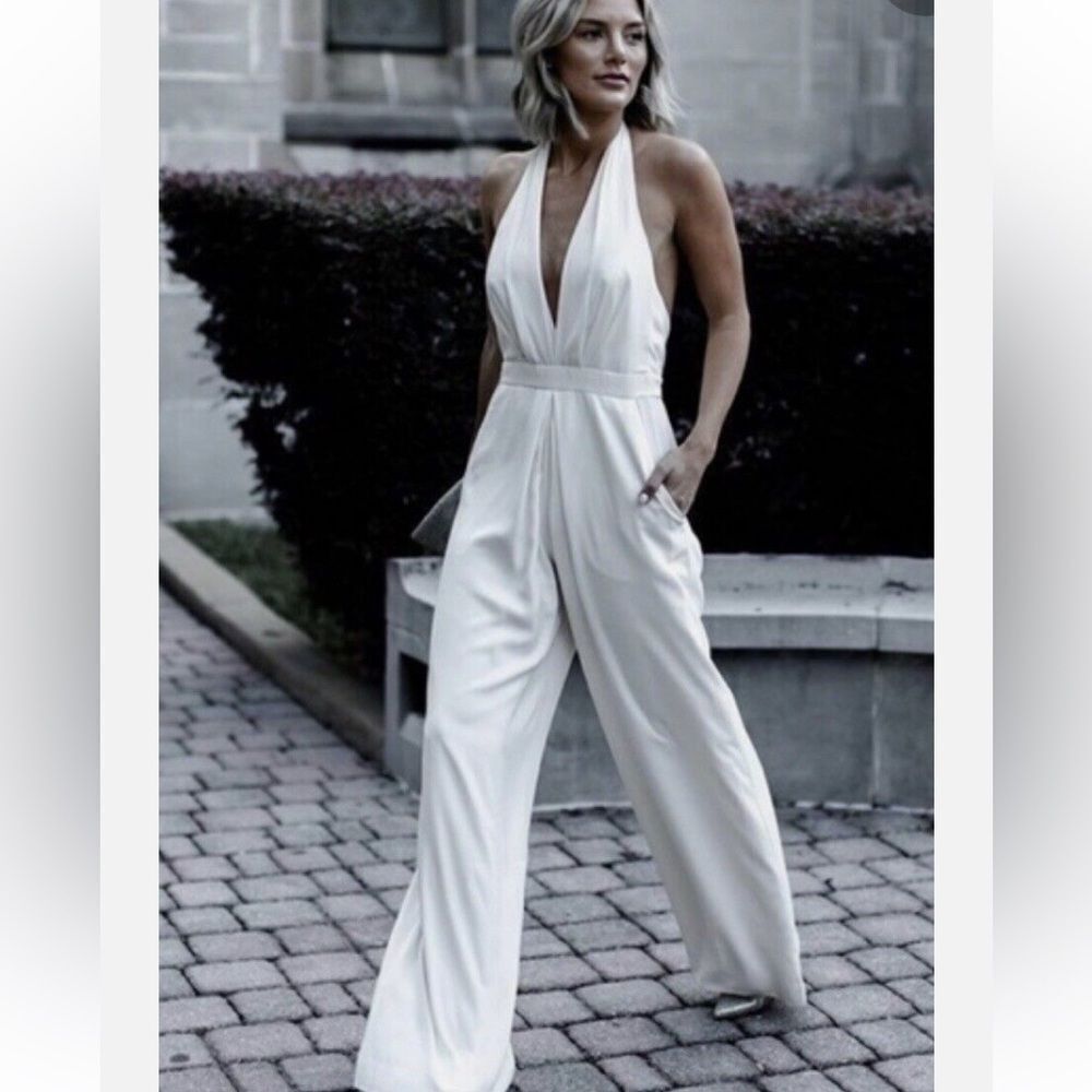 BHLDN for Anthropologie Jill Stuart V-Neck Bridal wide leg Jumpsuit 
Size 0